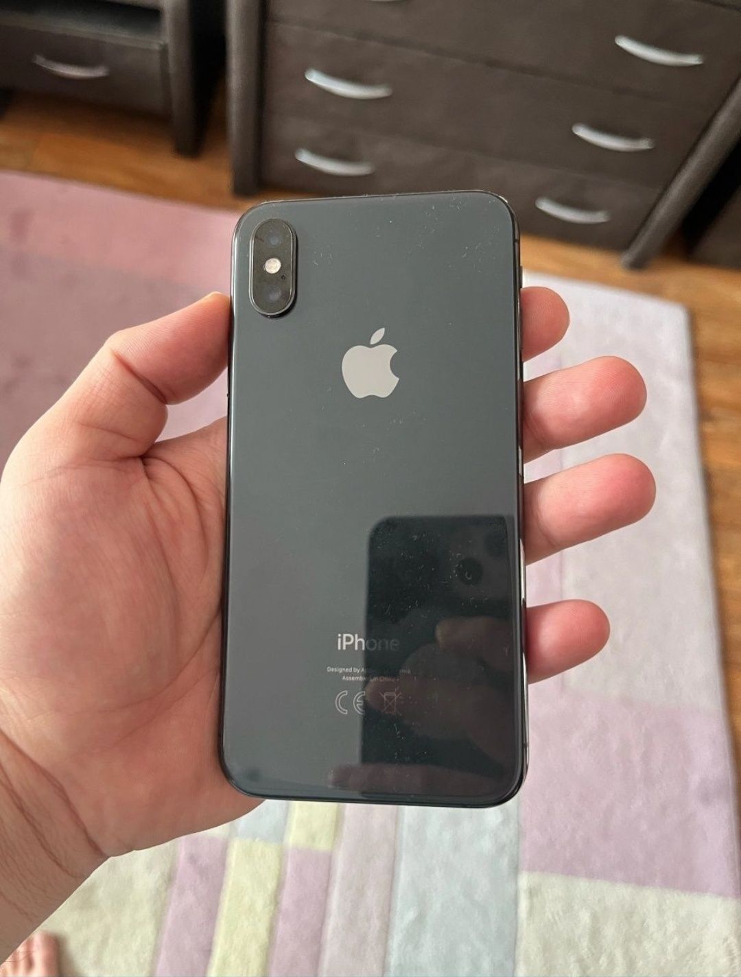 Продам срочно iPhone X 64GB