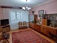 Продам трехкомнатную квартиру