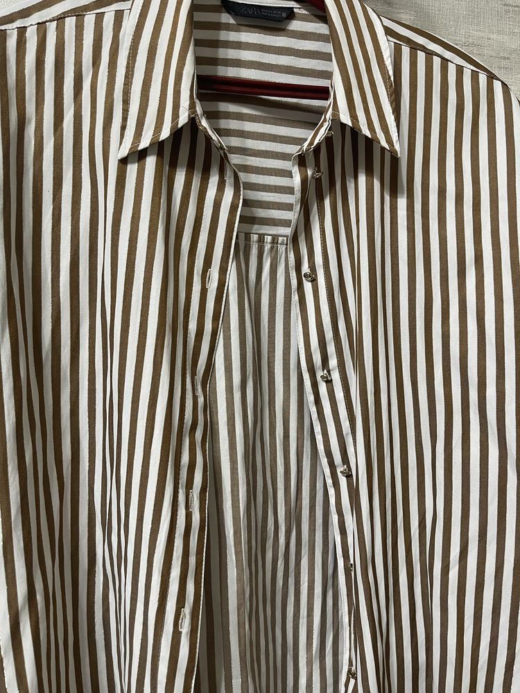 Рубашка из Zara, очень красивая, отличного качества