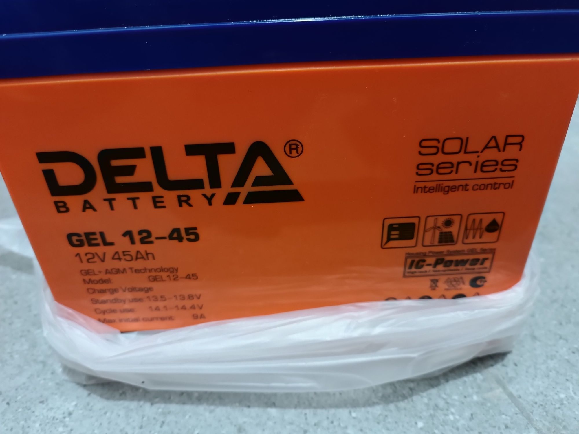 Аккумулятор DELTA GEL 12-45Ah +/-