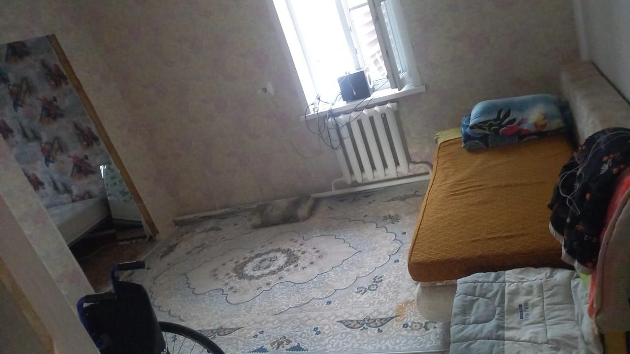 УЙ САТЫЛАДЫ. Дом  продаетса.Мирныйда