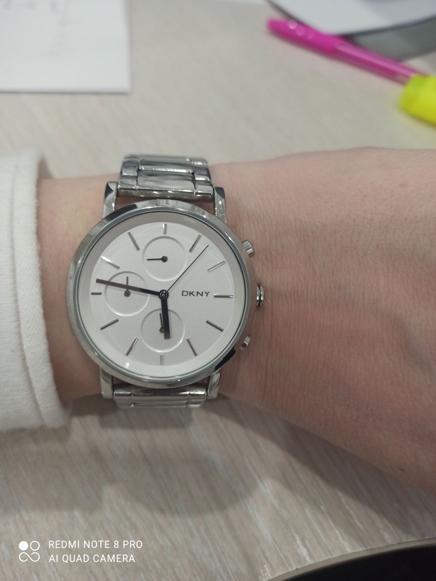 Часы женские   DKNY  orig.