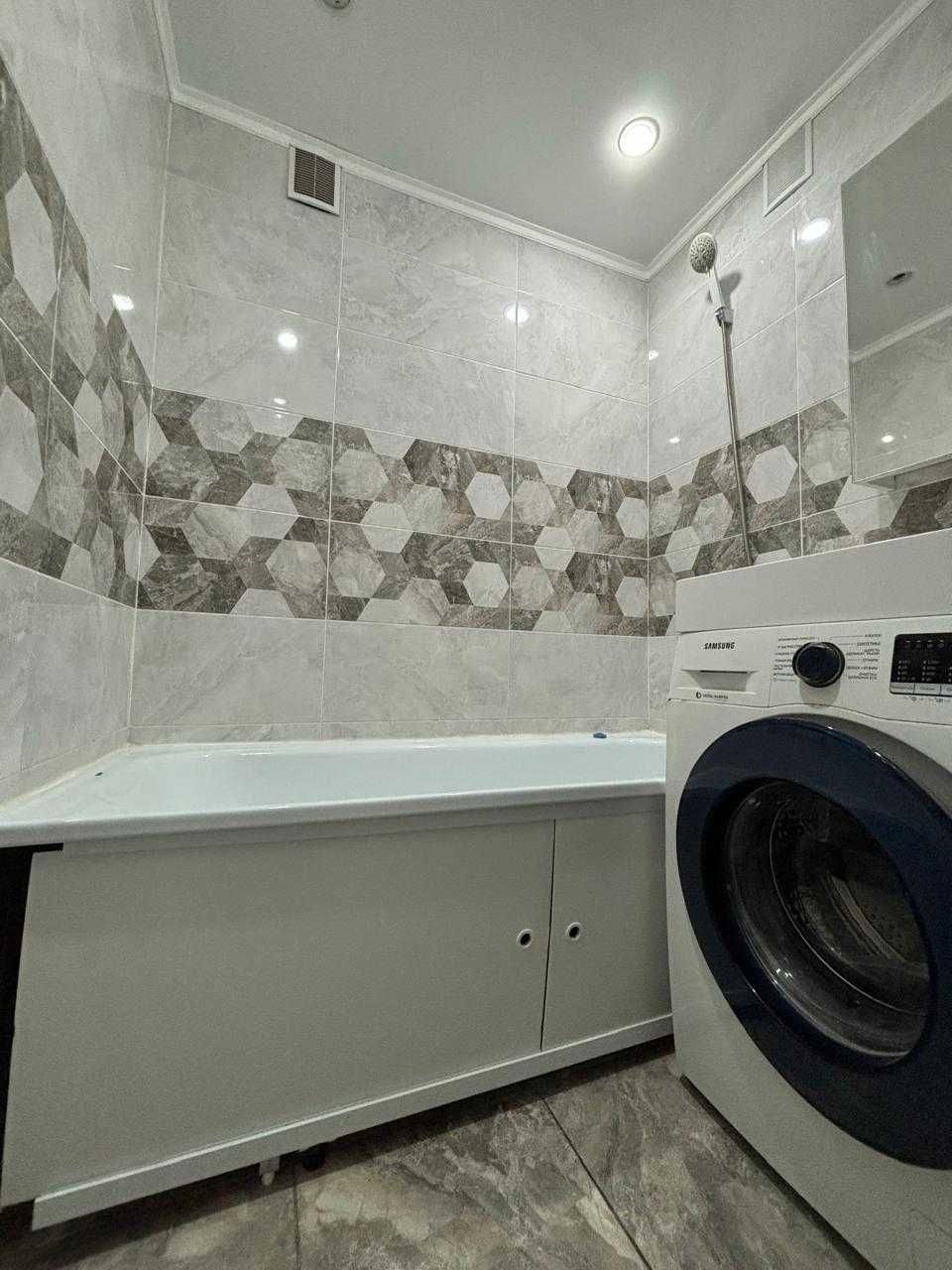 Продам 3 комн. квартиру в АКТЮБИНСКОЙ ОБЛ.г. Алга 4 мкр.д.5 на 2 этаже