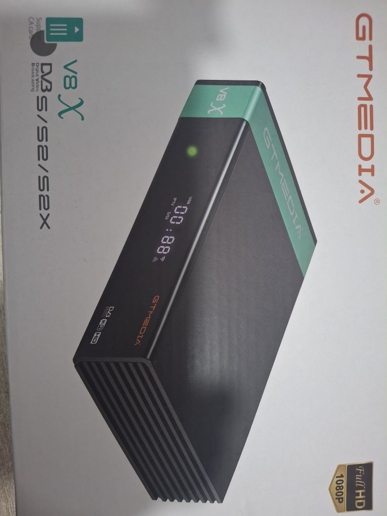 Спутниковый ресивер GtMedia V8X