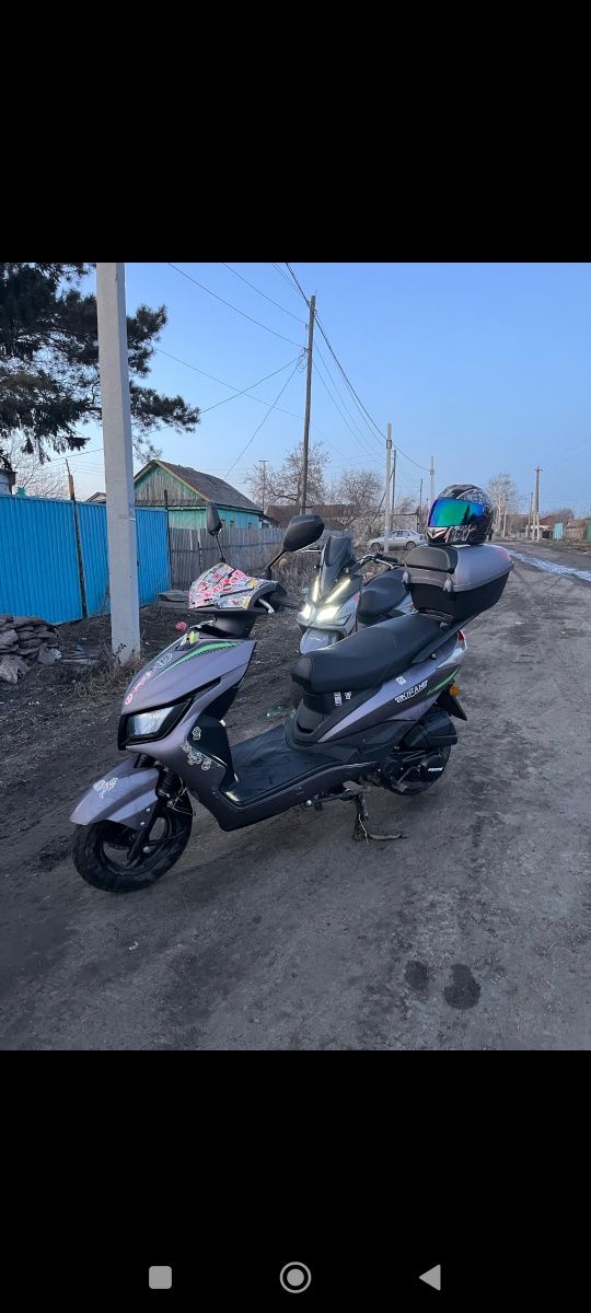 Продам скутер м8 125сс двигатель хаммер