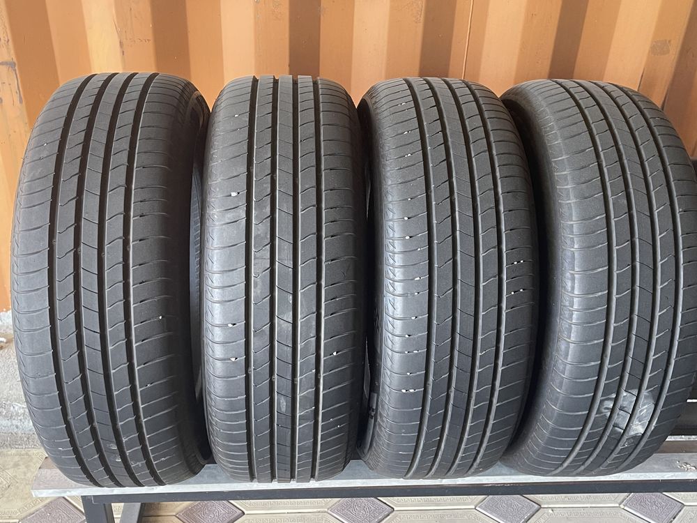 KUMHO шины летние , отличное состояние , комплект
