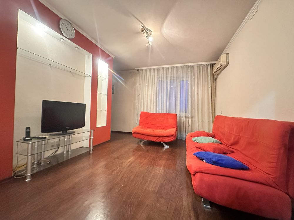 Продаю 1 комнатную квартиру (51 кв.м), евродвушка