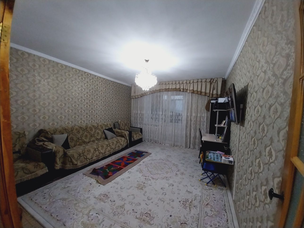Продам 2-х комн улучшенную квартиру в хорошем районе