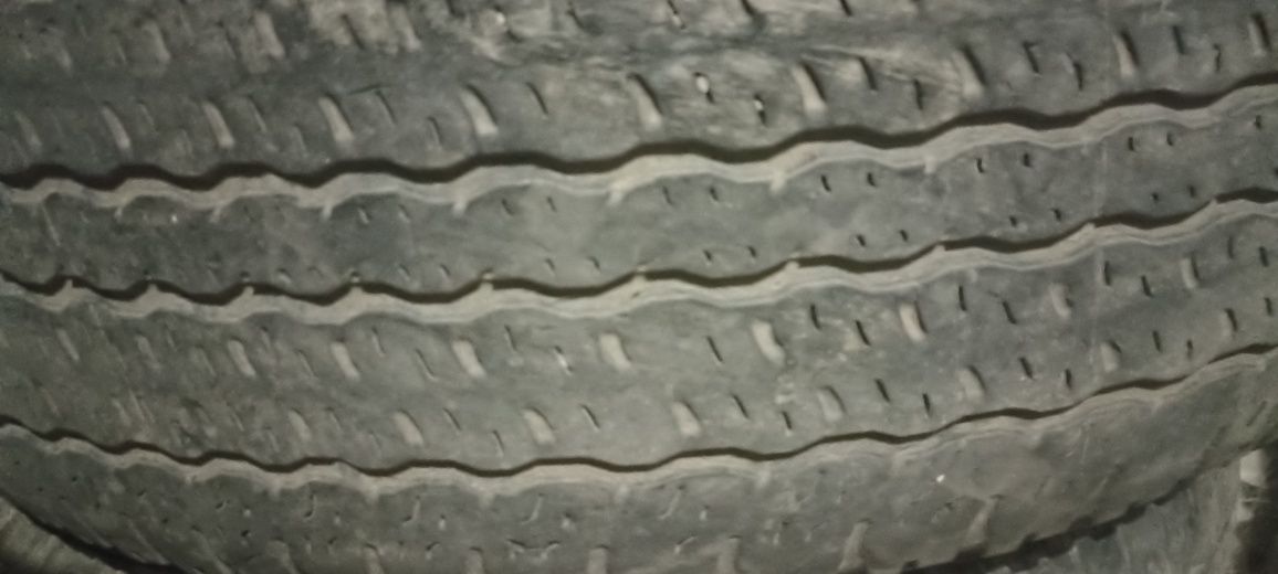 Продается шины 265/65/18
