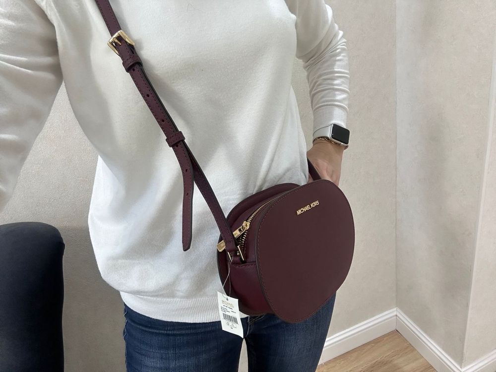 Кожаная сумка от бренда Michael Kors в оригинале