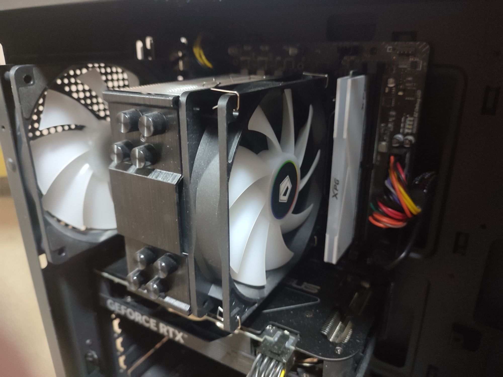 Продаю комплект: i5‑12400 + кулер ID‑COOLING + БП Thermaltake 550W RGB