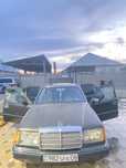 Mersedes W124 e230