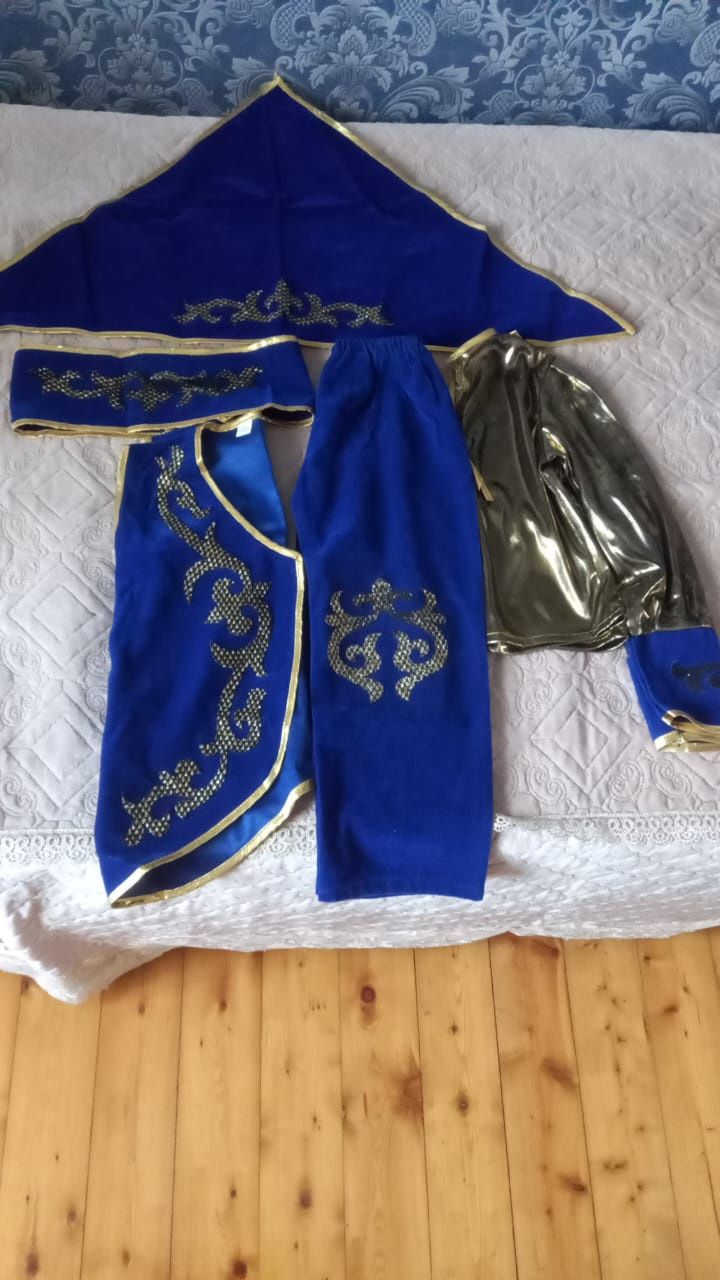 Кастюм новогодний