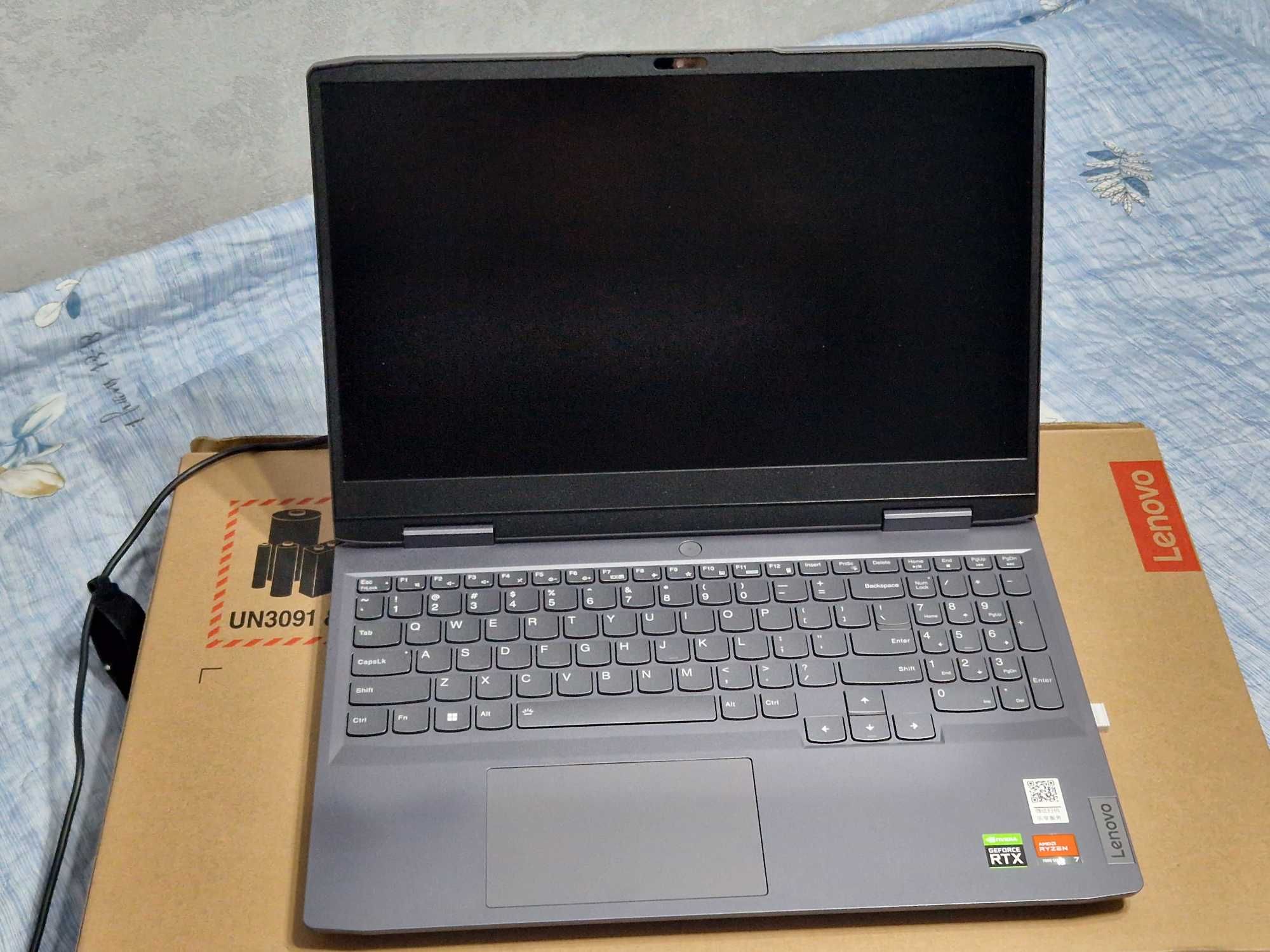 Игровой ноут Lenovo Legion G5000 Ryzen 7 7840H,RTX 4060 , 16Gb,SSD 1TB
