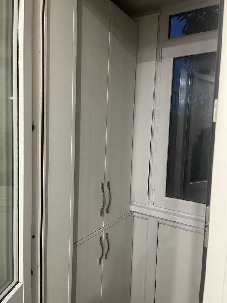 Продам квартиру центр (достык молл)