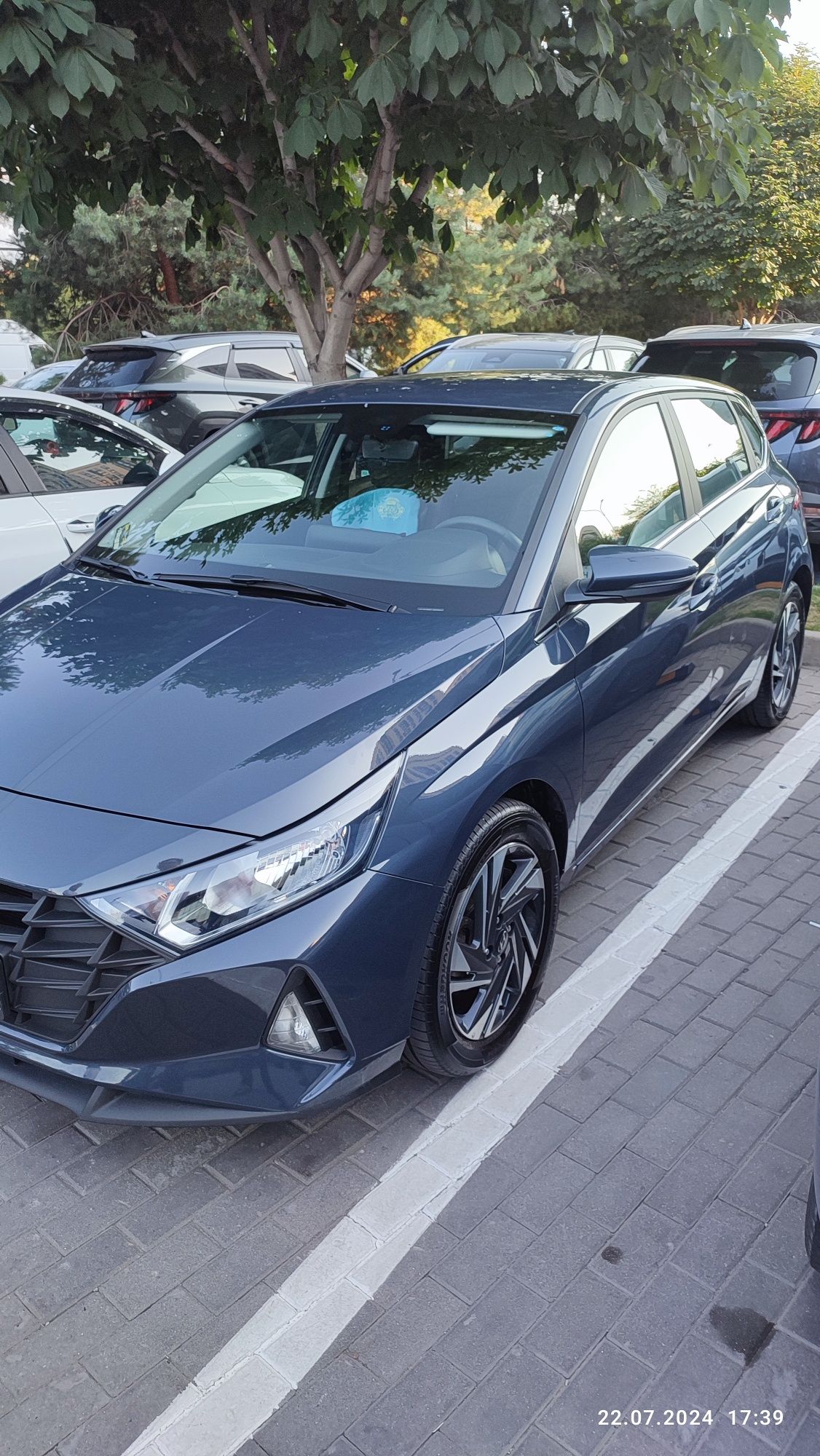 Hundai I 20 продам в отличном состоянии.