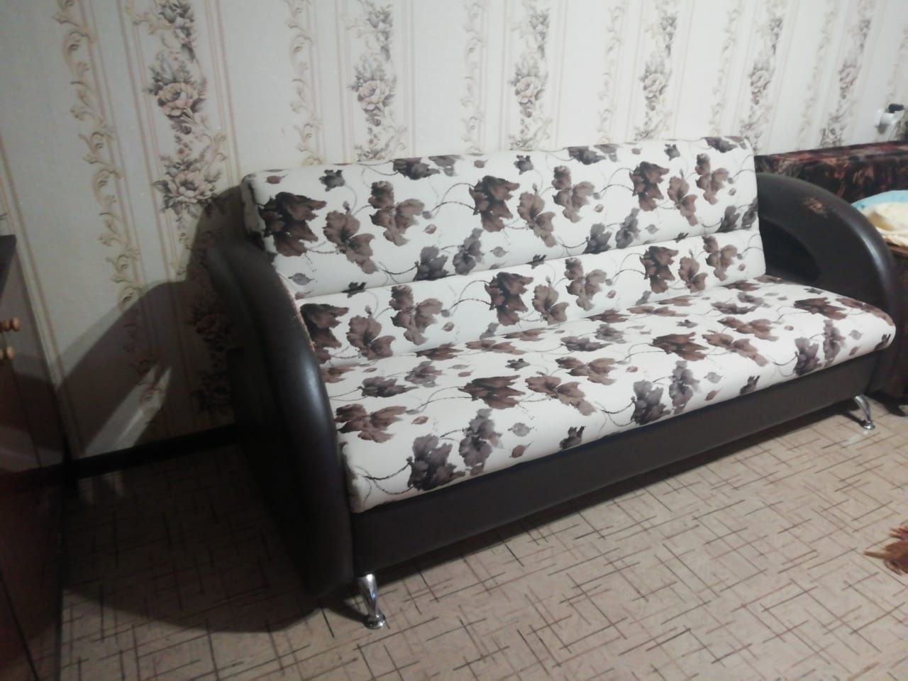 Продам Диван и кресло