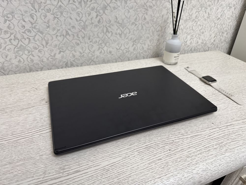 ноутбук Acer Aspire